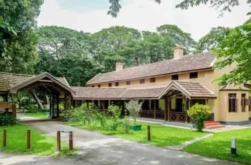 Kabini / Nagarhole – Wildlife safaris and riverfront resorts