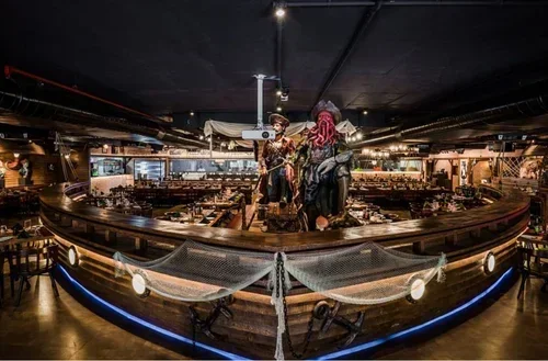The Black Pearl – Pirate-Themed Dining Adventure