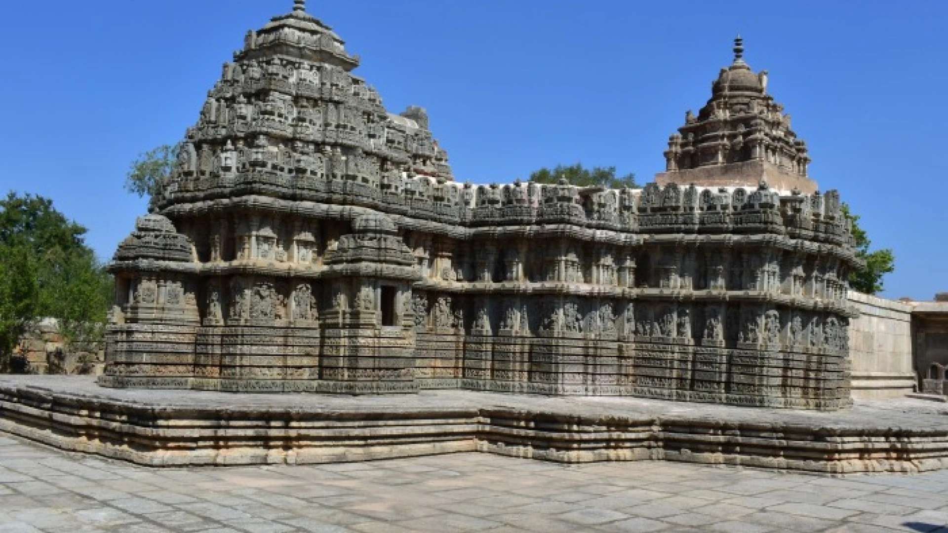 Lakshmi Narasimha Temple, Nuggehalli