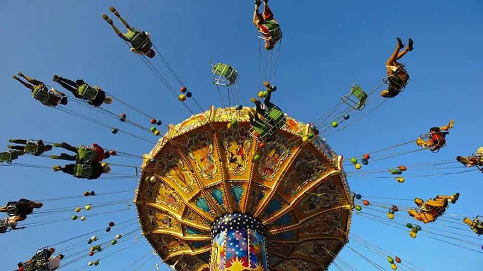 Fun World – Thrills, Chills, and Everything In Between