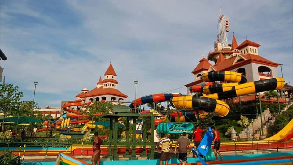 Wonderla – Bangalore’s Biggest Thrill & Water Park Experience