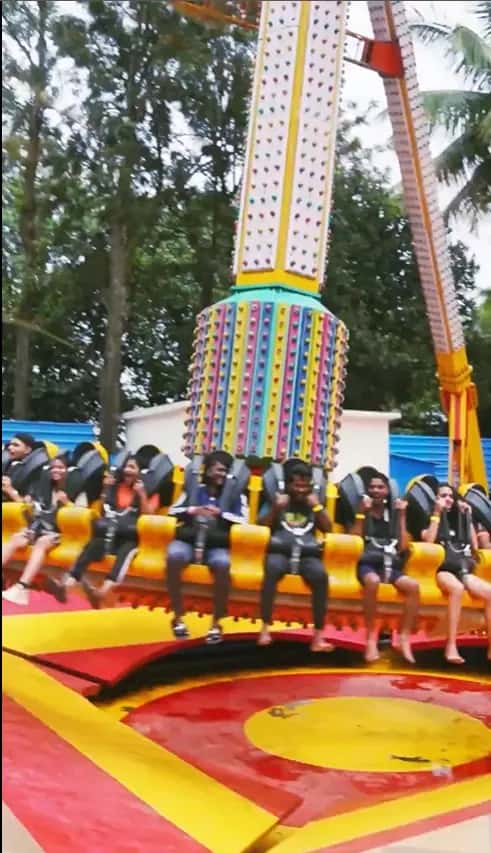 Tornado Ride