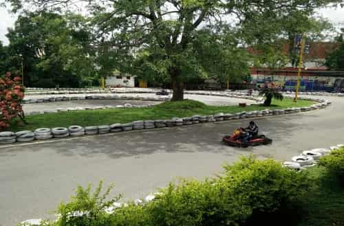 GRIPS Go-Karting
