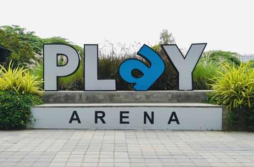 PLaY Arena