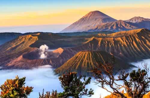 Volcano Trekking