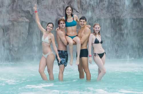 Why Do Many Bangalore Visitors Prefer a Combined Water Park and Amusement Park Experience?